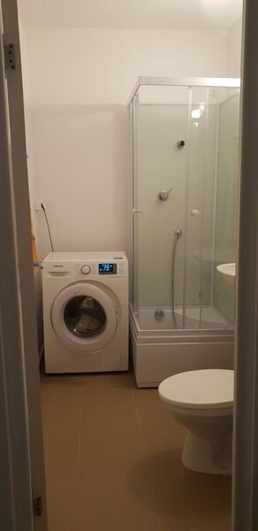 Berceni, Nitu Vasile, stradal, vedere spate, ac, tv, contract ANAF, ocazie!